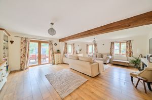 Sitting room- click for photo gallery